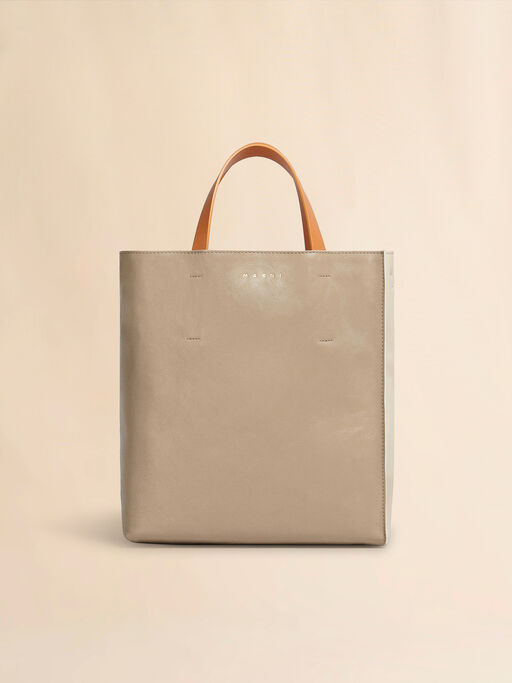 Museo Soft Small Bag in grey-green and beige leather - Shopping Bags